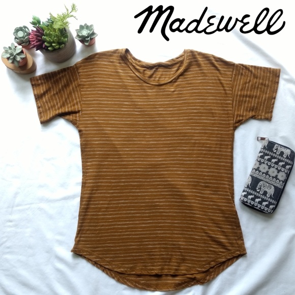 Madewell Tops - 🌼 Golden brown/mustard cotton tee by Madewell